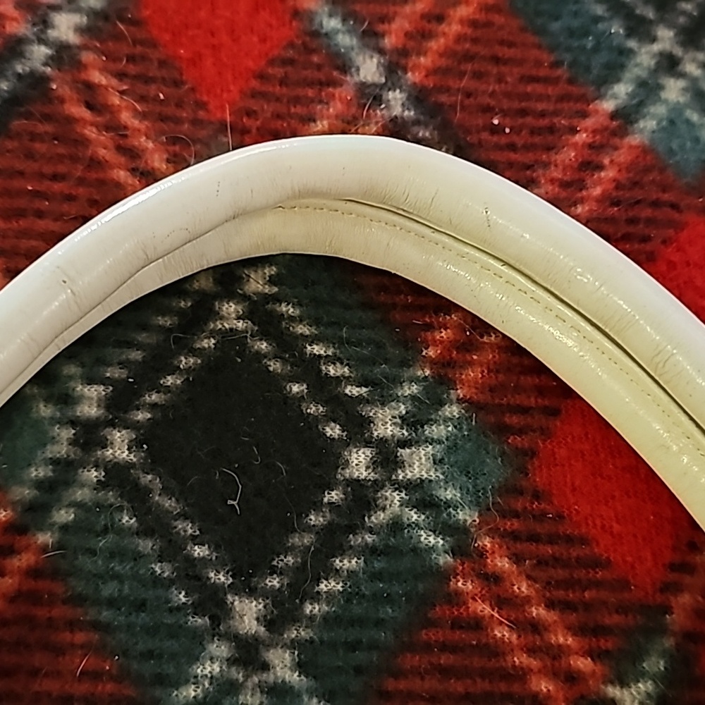 White R Purse - Chain Mail - Picture 13 of 16